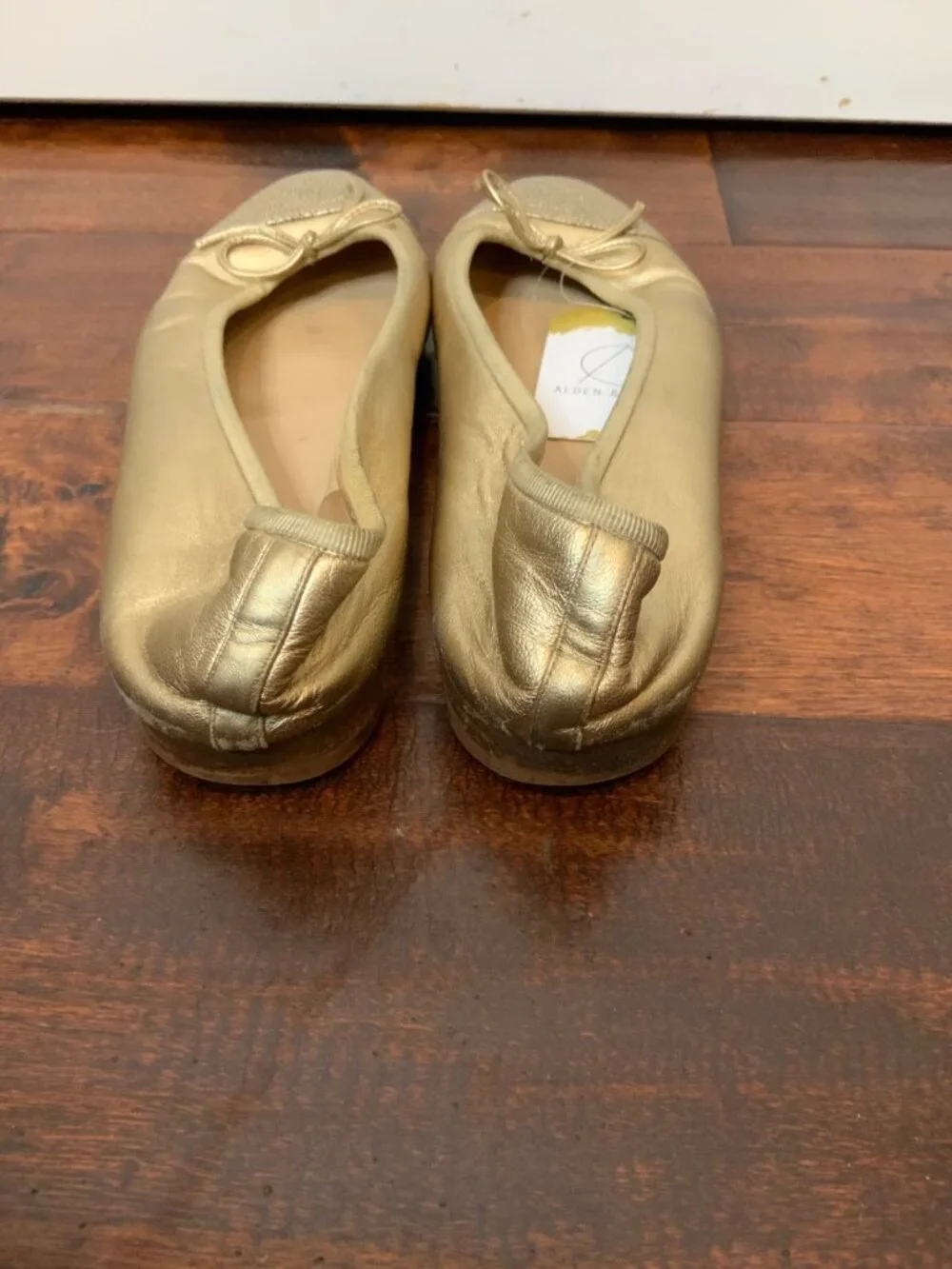 Chanel Gold Leather Bow Pebbled Toe Cap Ballet Flats, Size 11.5 | 42